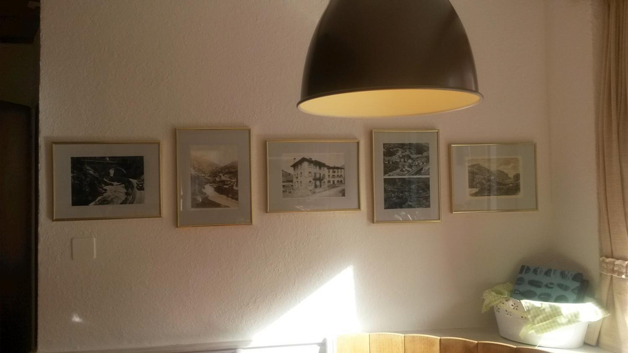 Others 4, Hotel Ratia, Albula