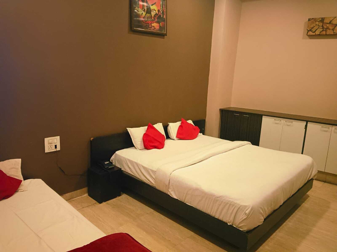 Others 5, Hotel Kalajanki, Ujjain