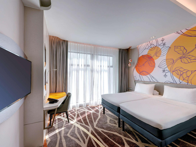 Bedroom 12