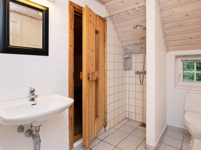 Bathroom 4, person holiday home in Ulfborg-By Traum, Holstebro