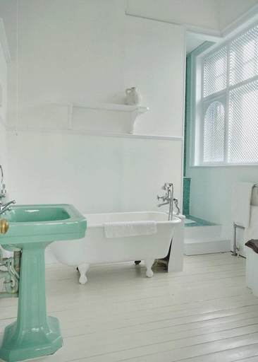 Bathroom 4, River Arts Club, Windsor and Maidenhead