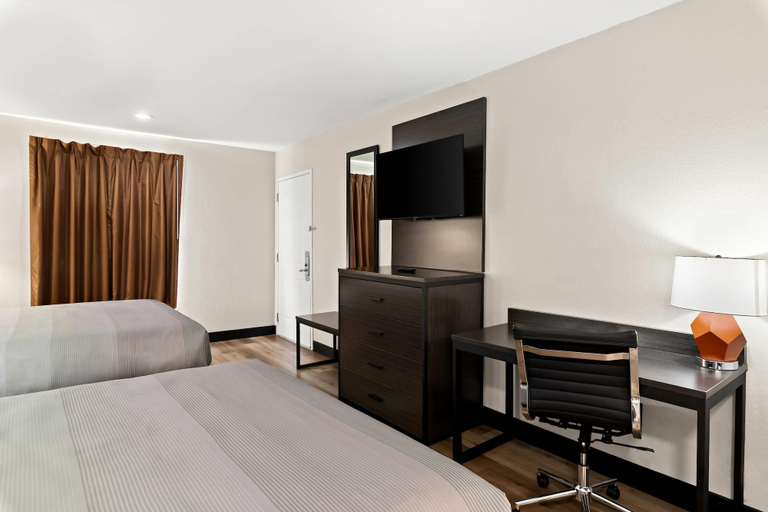 Bedroom 4, Quality Inn & Suites Dumas, Desha