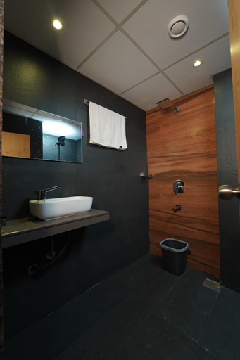 Others 3, Southern Residency, Ernakulam