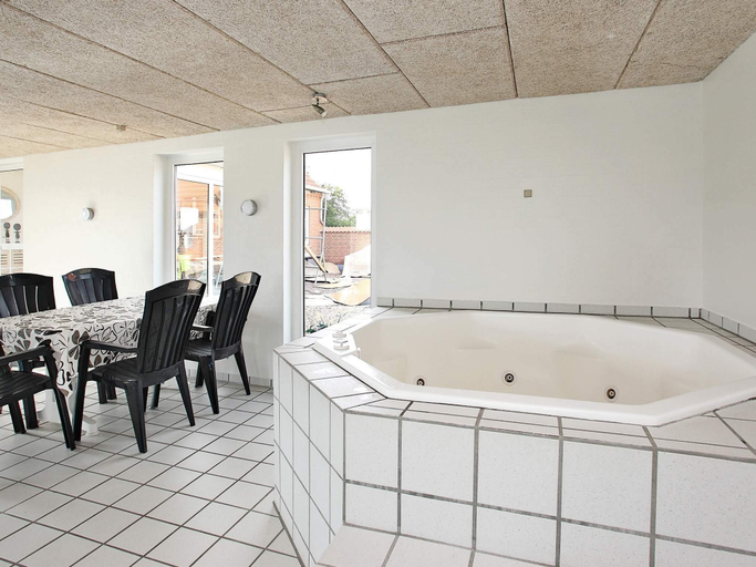 Bathroom 4, person holiday home in Fur-By Traum, Skive