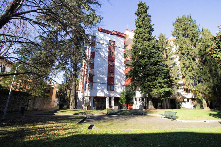 Exterior & Views 2, Ungheria 25, Udine