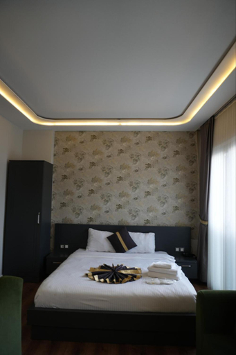 Others 5, Ortek Hotel Taksim, Beyoğlu