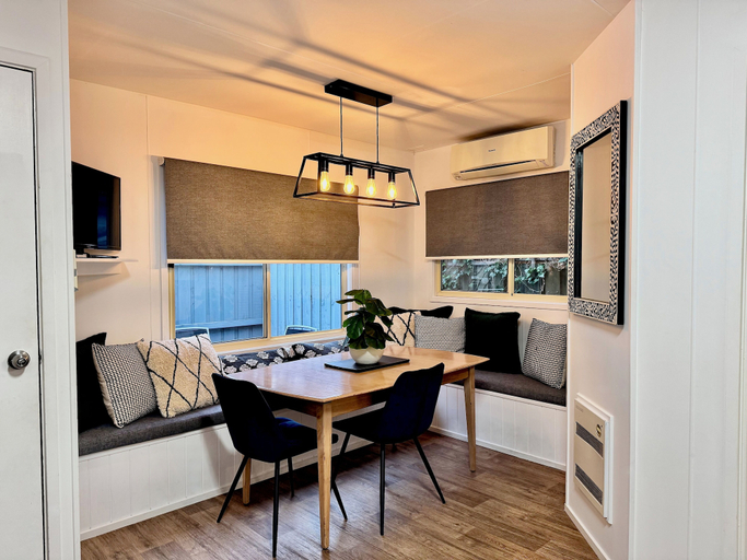 Dining Room 1