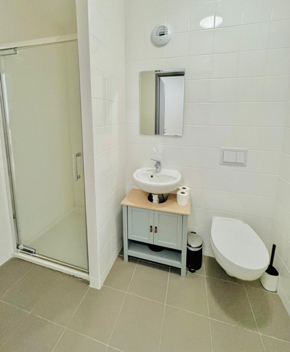 Bathroom, Diac Hotel L'Hermitte Bordeaux, Gironde