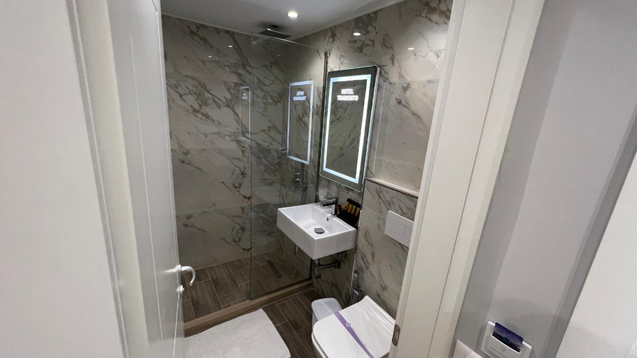Bathroom 4, Villa Tramonto Vlore, Vlorës