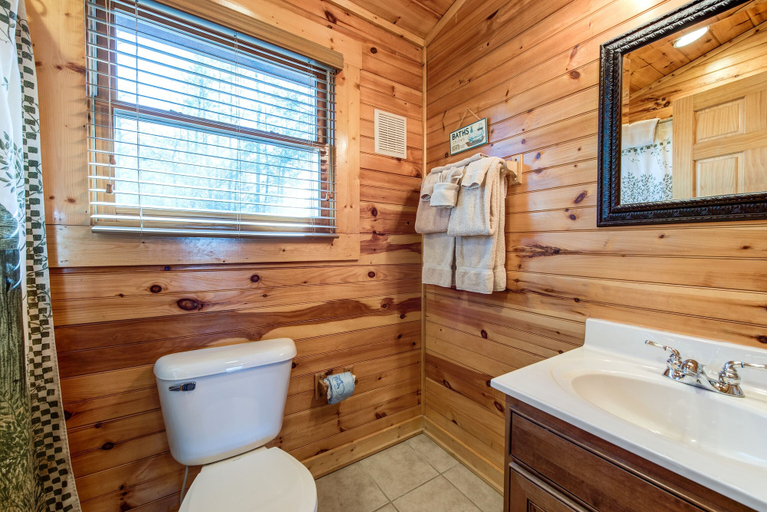 Others 3, Hemlock Manor by Jackson Mountain Rentals, Sevier
