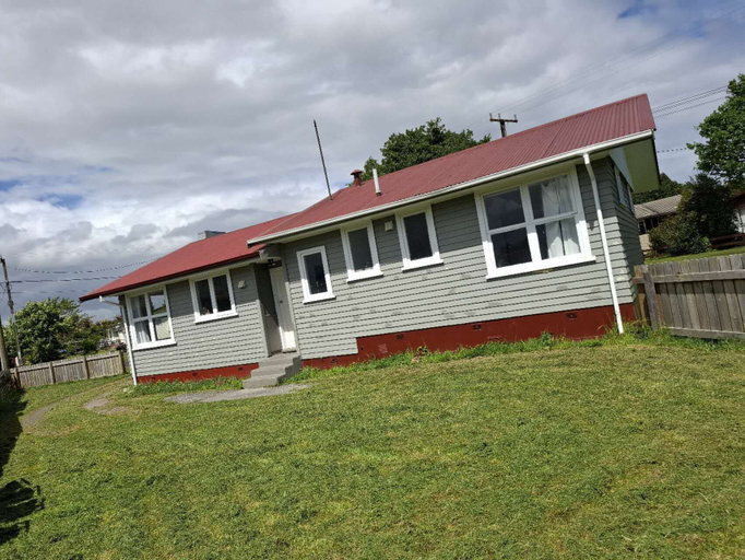 Exterior & Views 3, 3 Bedroom House A 3 Frank St, Rotorua