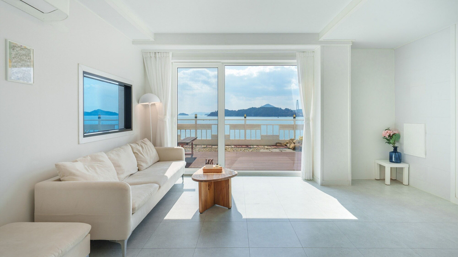 Others 1, Yeosu Jangsuri Poolvilla&spa Pension, Yeosu