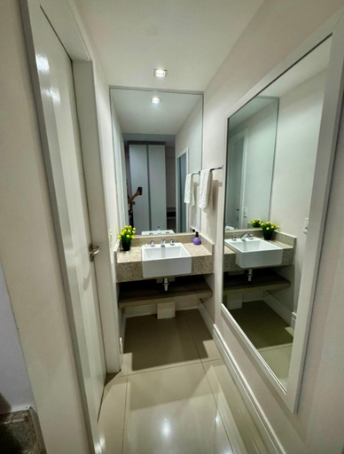 Bathroom 5, America Executive Apart Hotel Campos - LAMAG, Campos