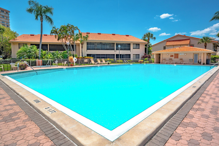 Sport & Beauty 5, Villa on Point Brittany 5 by Distinctive Beach Rentals, Pinellas