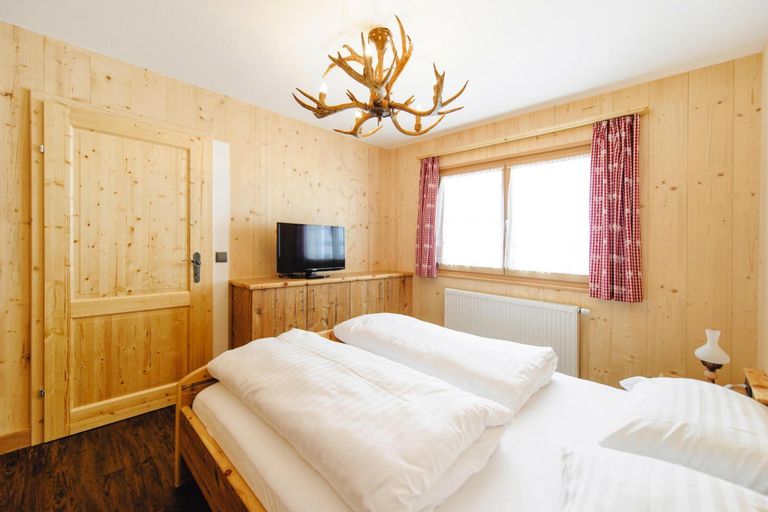 Bedroom 2, Chalet in Gaal by Ski Slopes Alpine Park, Murtal