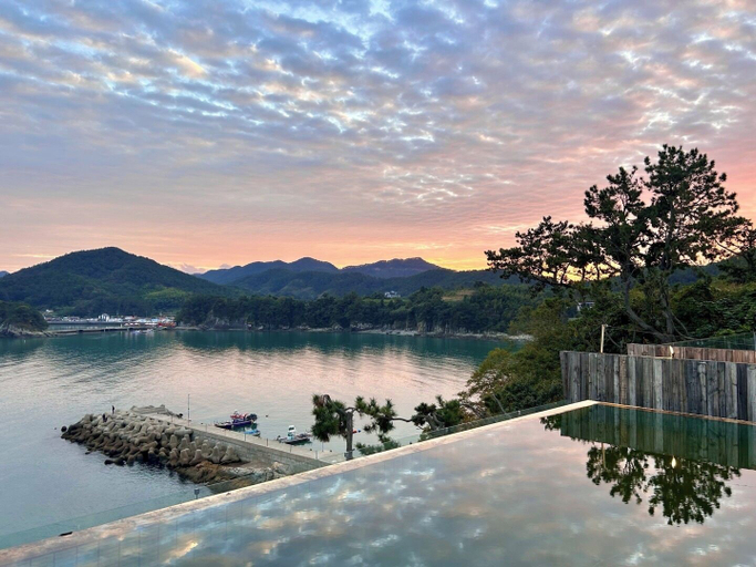 Others 1, W181Ocean Stay, Geoje