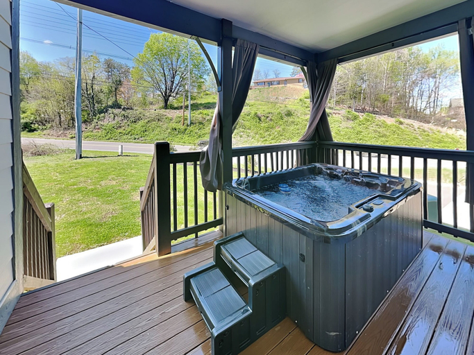 Others 1, Cove Meadows by Jackson Mountain Rentals, Sevier