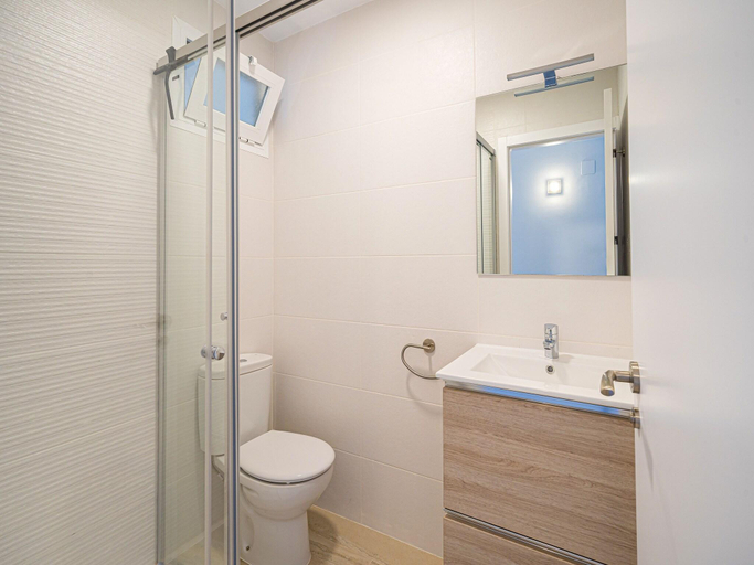 Bathroom 3, Comfort Steps from the Sea, Alicante