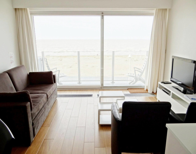 Others 1, Attic Apartment in Nieuwpoort by the Sea, West-Vlaanderen