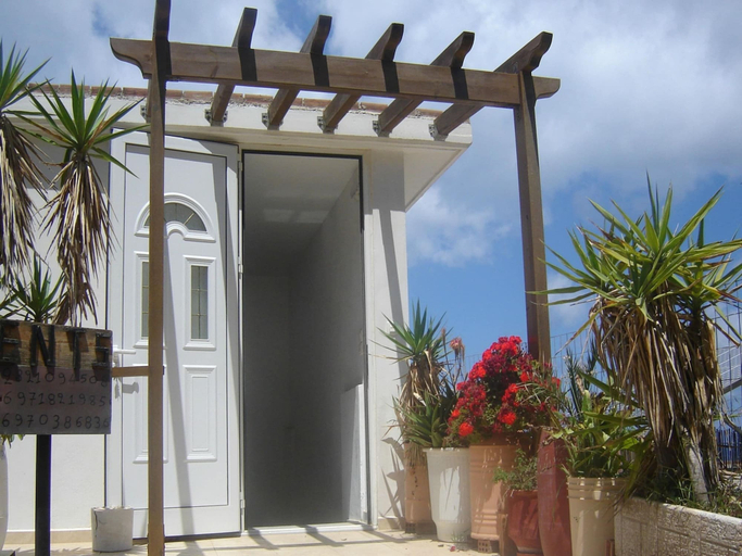 Exterior & Views, Seaview Studio, 3 Pers Panoramic Seaview in Beautiful Setting, West From Chania, Crete