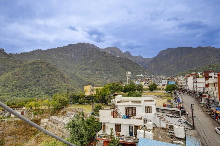 Others 5, Hotel Vinayak -Banganga Road Katra, Reasi