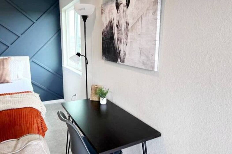 Bedroom 3, Cozy Apartment in Austin by The Key Rentals, Travis
