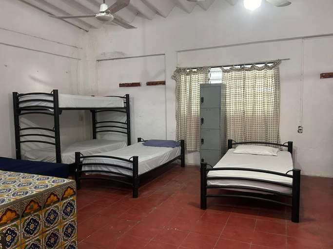 Others 4, MayFlower Hotel & Hostal, Dist. Pochutla