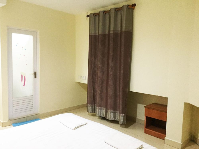 Bedroom 2, HK INN HUA KIEW INN, Miri