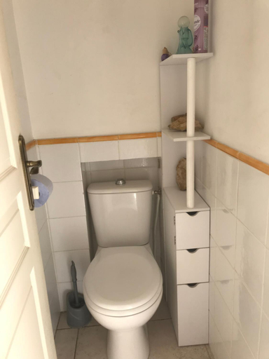 Bathroom 2, Simone's Houses, Hérault