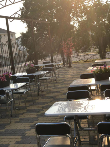 Food & Drinks, Saint Tropez Hotel, Gelendzhik gorsovet