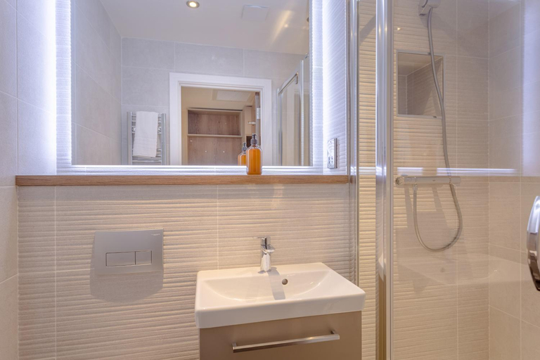 Bathroom 4, Dwell City Living, Nottingham