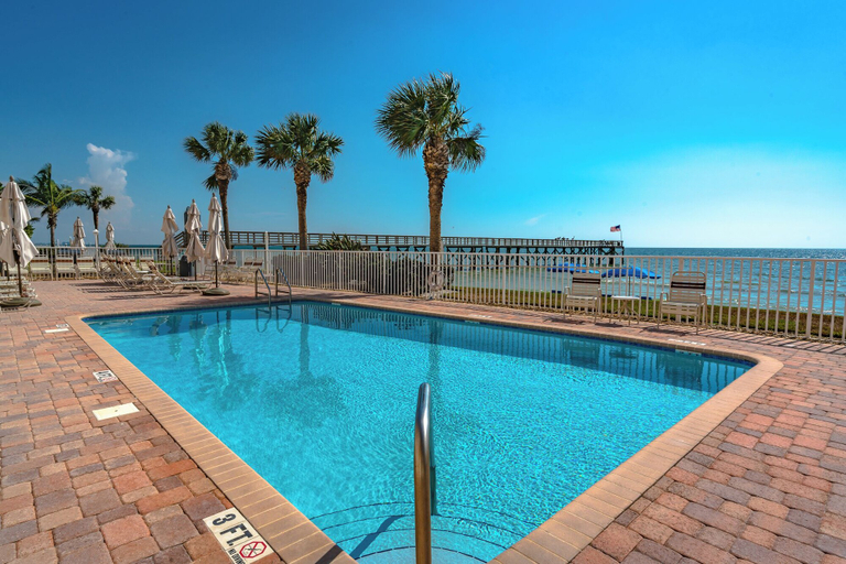 Sport & Beauty, La Contessa 307 by Distinctive Beach Rentals, Pinellas