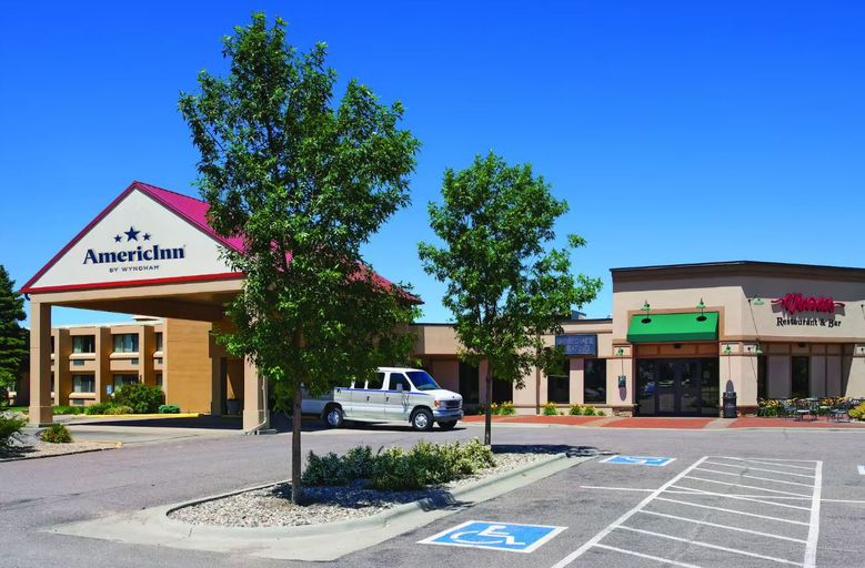Exterior & Views 2, AmericInn by Wyndham Watertown, Codington