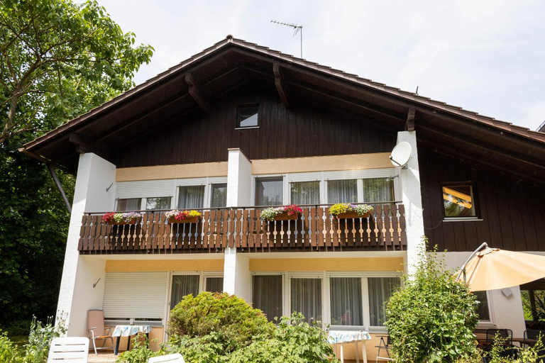 Others 3, Landhaus Oberrainer, Passau