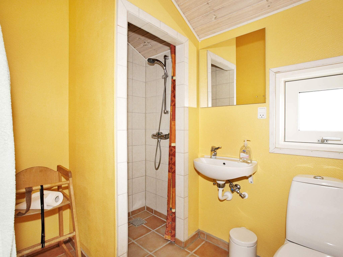 Bathroom 3, person holiday home in Hadsund, Mariagerfjord