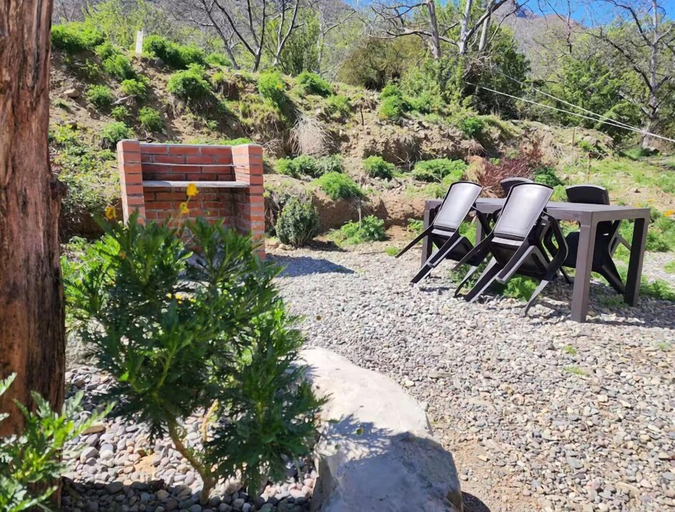 Others 2, Cabaña con jacuzzi exterior, Cordillera