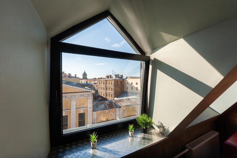 Others 4, Sadovaya loft, Sankt-Peterburg gorsovet