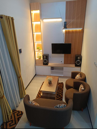 Others 2, VILLA BATU 3F, Malang