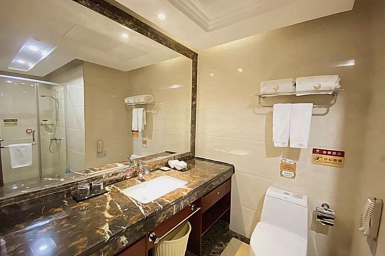 Bathroom 4, Huidu Hotel, Huizhou