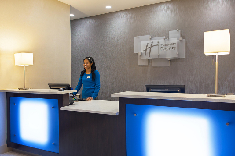 Public Area 3, Holiday Inn Express BEREA by IHG, Madison