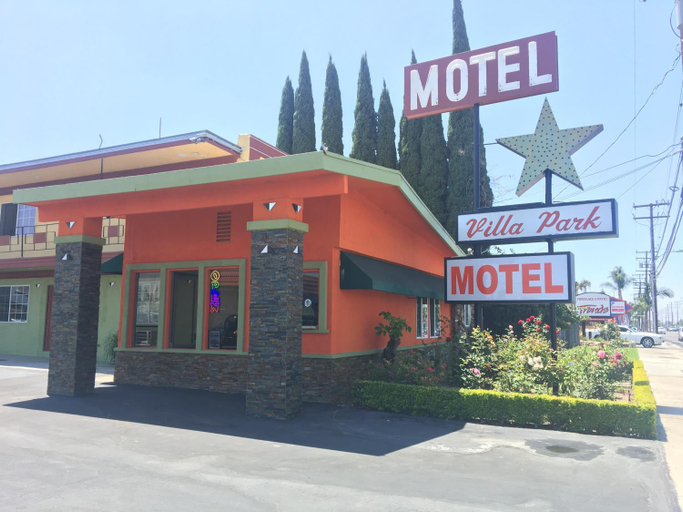 Others 3, Villa Park Motel, Orange