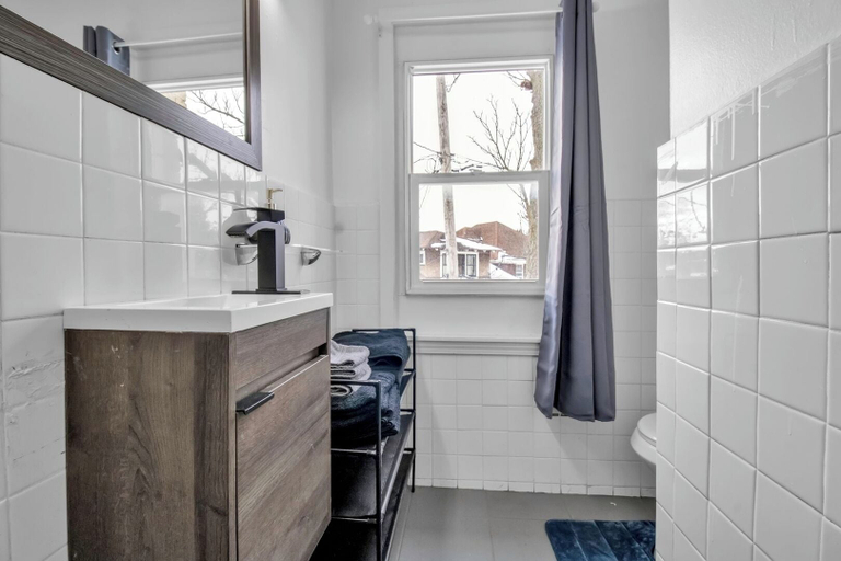 Others 5, Cozy 3BR Near UB & Niagara Falls - Pet Friendly, Erie