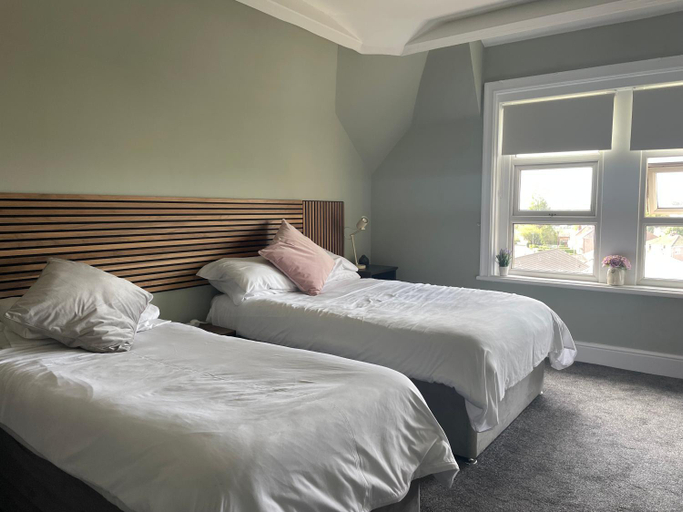 Bedroom 2, The York, Lancashire