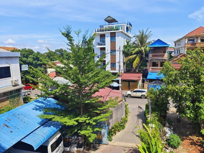 Exterior & Views 2, Damnak Riverside Villa, Siem Reap