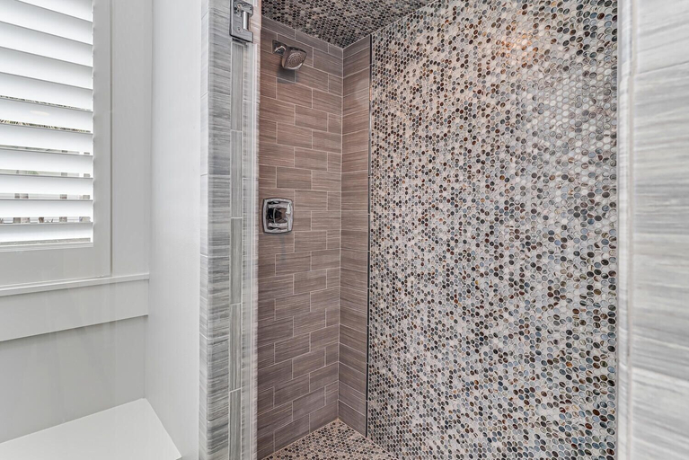 Bathroom, Jack's Shack 326 GR, Nueces