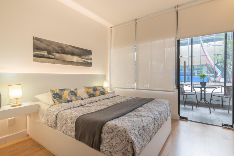 Bedroom 2, Quiet Stylish Studio, Smart TV, Six Flags 1k, Mexico City