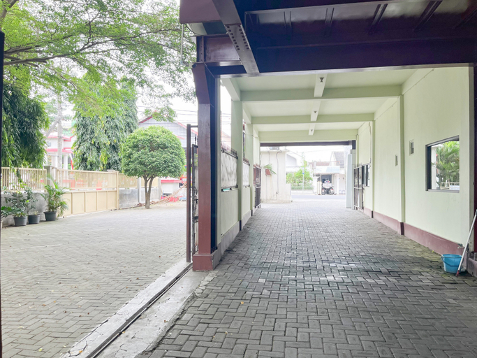 Others 5, Hotel Permai Syariah RedPartner Sananwetan Blitar, Blitar