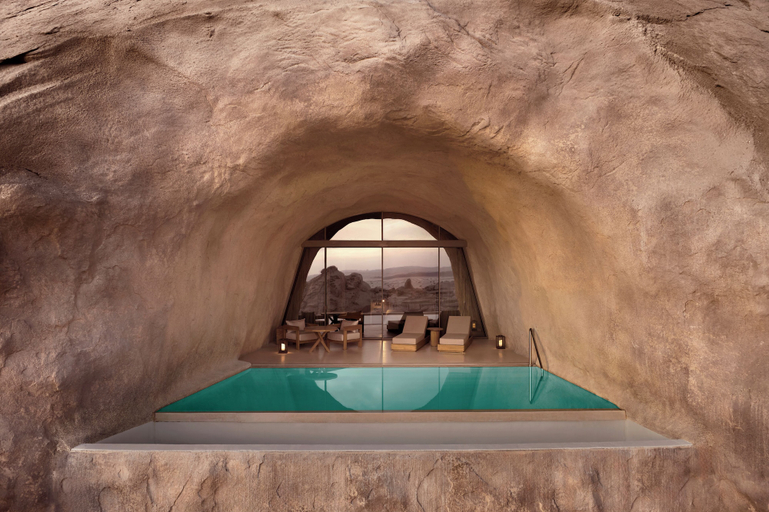 Sport & Beauty 3, Desert Rock Resort, Umluj