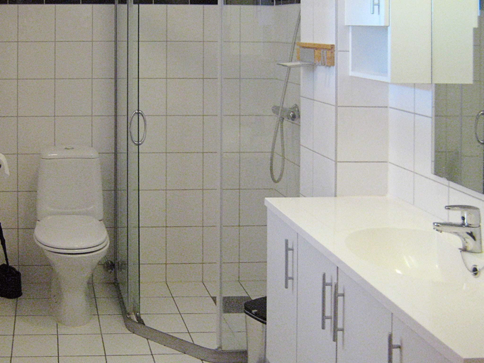 Bathroom, person holiday home in Follafoss-By Traum, Verran