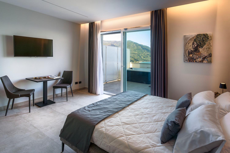 Bedroom 3, Emerald Hotel Residence Cefalu, Palermo